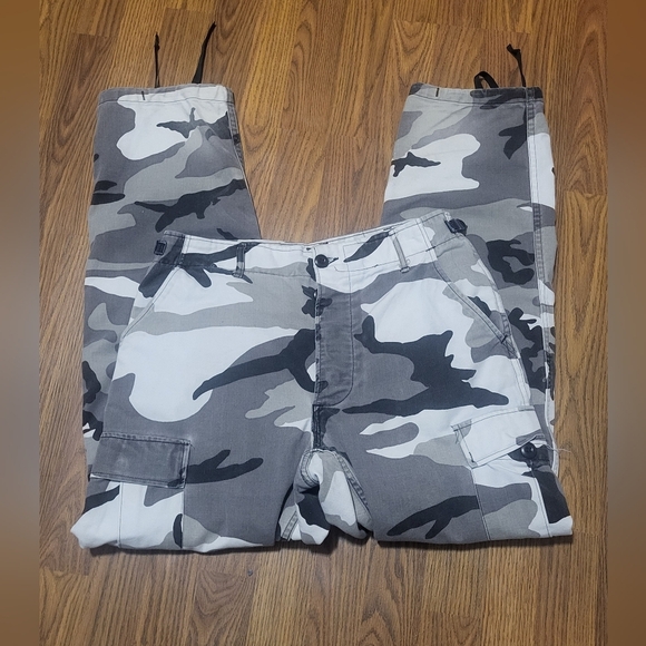 U.S. Army Other - U.S. Army Hot Weather Woodland Camo BDU Combat Trousers Men’s W27 Military Style